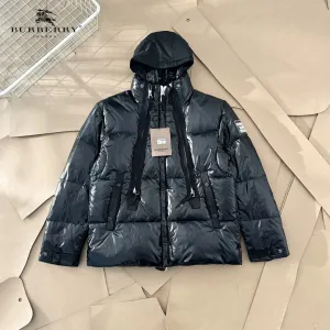 【BURBERRY 公式旗艦店】バーバリー ダウンジャケット ご好評に付き再入荷!241226 【BURBERRY 公式旗艦店】バーバリー ダウンジャケット ご好評に付き再入荷!241226