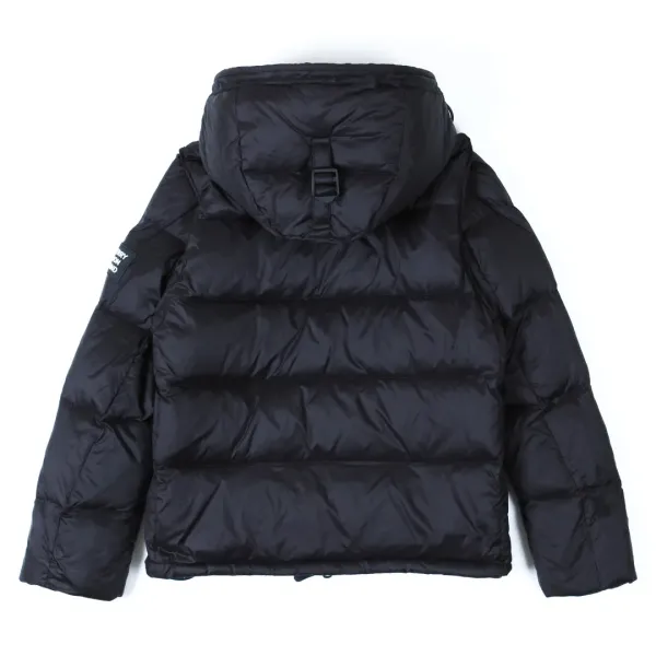 【BURBERRY 公式旗艦店】バーバリー ダウンジャケット ご好評に付き再入荷!241226 【BURBERRY 公式旗艦店】バーバリー ダウンジャケット ご好評に付き再入荷!241226