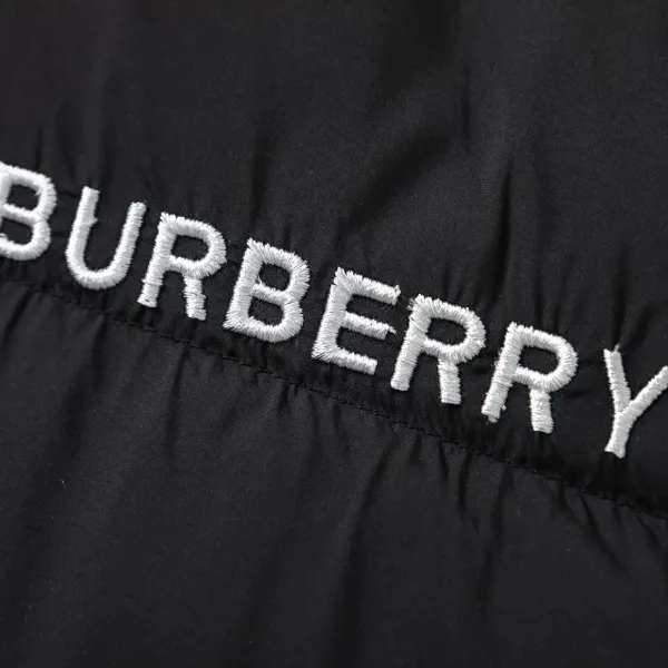 【BURBERRY 公式旗艦店】バーバリー ダウンジャケット ご好評に付き再入荷!241102 【BURBERRY 公式旗艦店】バーバリー ダウンジャケット ご好評に付き再入荷!241102