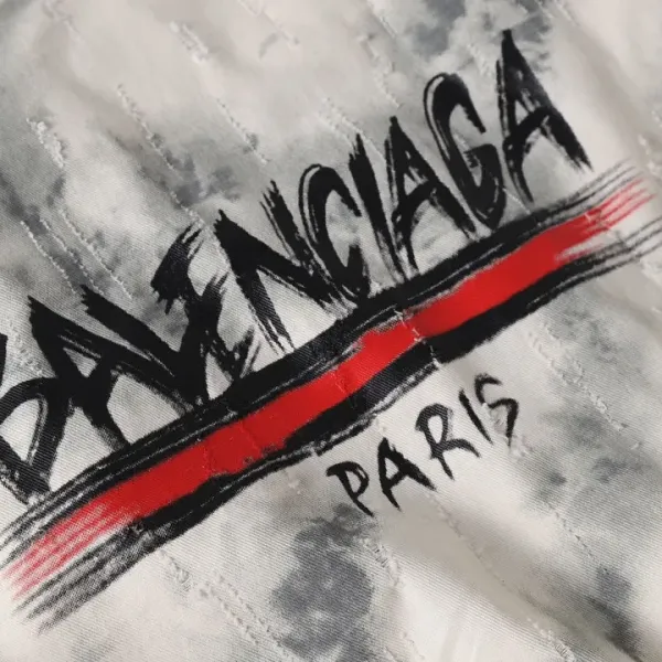 【BALENCIAGA 公式旗艦店】バレンシアガ ダウンジャケット ご好評に付き再入荷! 241214 【BALENCIAGA 公式旗艦店】バレンシアガ ダウンジャケット ご好評に付き再入荷! 241214