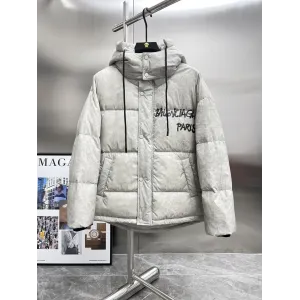【BALENCIAGA 公式旗艦店】バレンシアガ ダウンジャケット ご好評に付き再入荷! 241205 【BALENCIAGA 公式旗艦店】バレンシアガ ダウンジャケット ご好評に付き再入荷! 241205