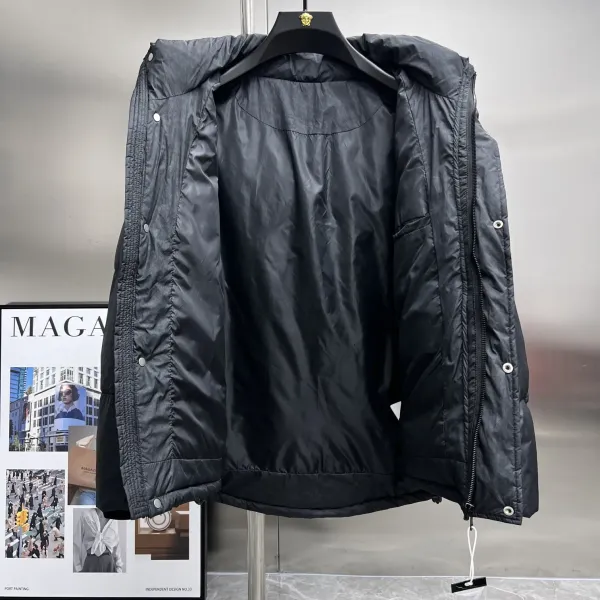 【BALENCIAGA 公式旗艦店】バレンシアガ ダウンジャケット ご好評に付き再入荷! 241205 【BALENCIAGA 公式旗艦店】バレンシアガ ダウンジャケット ご好評に付き再入荷! 241205