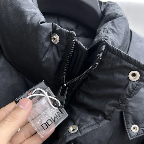 【BALENCIAGA 公式旗艦店】バレンシアガ ダウンジャケット ご好評に付き再入荷! 241205 【BALENCIAGA 公式旗艦店】バレンシアガ ダウンジャケット ご好評に付き再入荷! 241205
