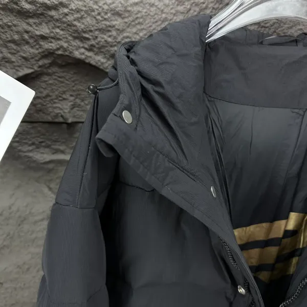 【BALENCIAGA 公式旗艦店】バレンシアガ ダウンジャケット ご好評に付き再入荷! 241205 【BALENCIAGA 公式旗艦店】バレンシアガ ダウンジャケット ご好評に付き再入荷! 241205