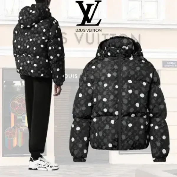 LOUIS VUITTON ルイヴィトン ダウンジャケット 241017 LOUIS VUITTON ルイヴィトン ダウンジャケット 241017