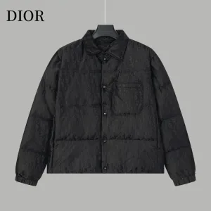 【DIOR 公式旗艦店】ディオール ダウンジャケット ご好評に付き再入荷! 241112 【DIOR 公式旗艦店】ディオール ダウンジャケット ご好評に付き再入荷! 241112