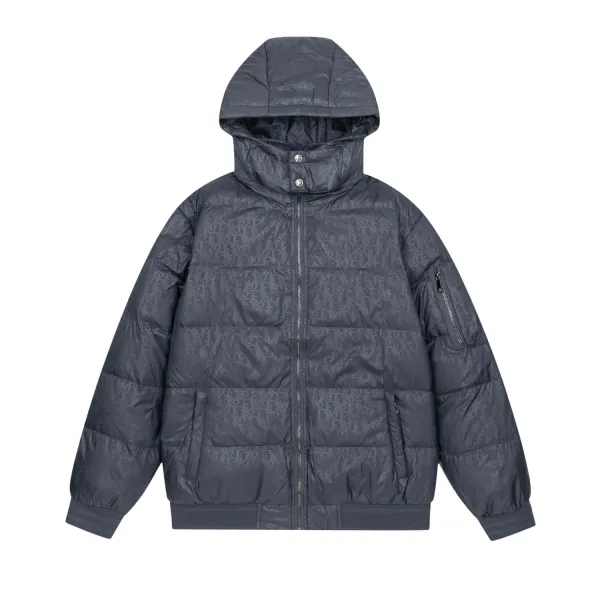 【DIOR  公式旗艦店】ディオール  ダウンジャケット ご好評に付き再入荷！ 241112