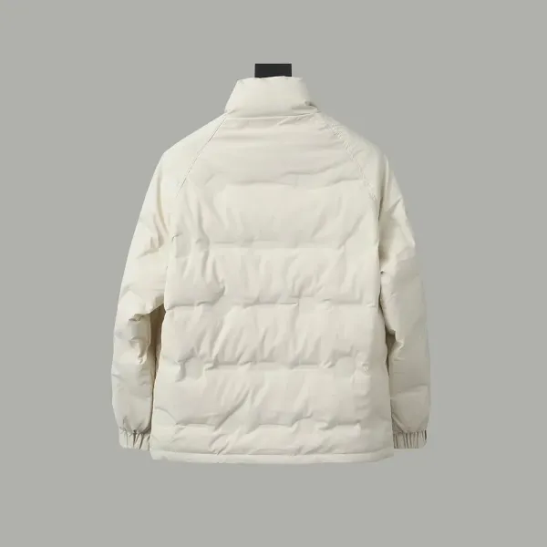 【PRADA 公式旗艦店】プラダ ダウンジャケット 好評に付き再入荷! 241102 【PRADA 公式旗艦店】プラダ ダウンジャケット 好評に付き再入荷! 241102