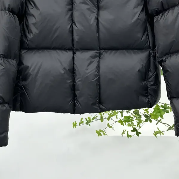 【Canada Goose 公式旗艦店】 カナダグース ダウンジャケット ご好評に付き再入荷!241227 【Canada Goose 公式旗艦店】 カナダグース ダウンジャケット ご好評に付き再入荷!241227