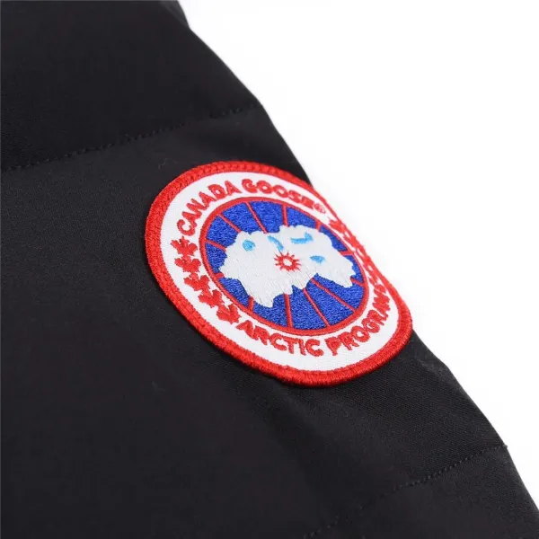 【Canada Goose 公式旗艦店】 カナダグース ダウンジャケット ご好評に付き再入荷!241024 【Canada Goose 公式旗艦店】 カナダグース ダウンジャケット ご好評に付き再入荷!241024