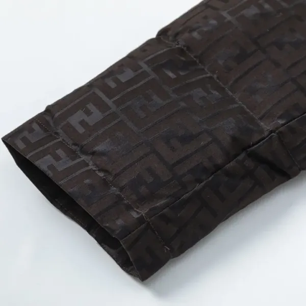 FENDI(フェンディ) ダウンジャケット 241112 FENDI(フェンディ) ダウンジャケット 241112