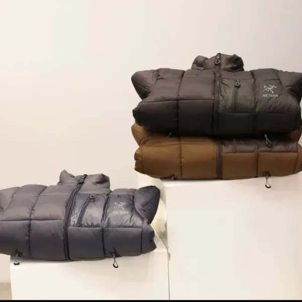 【ARCTERYX 公式旗艦店】 アークテリクス ダウンジャケット ご好評に付き再入荷! 241228 【ARCTERYX 公式旗艦店】 アークテリクス ダウンジャケット ご好評に付き再入荷! 241228