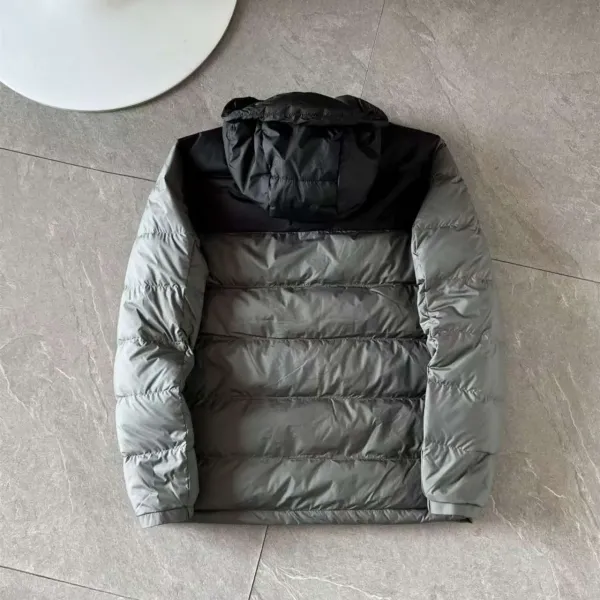 【ARCTERYX   公式旗艦店】 アークテリクス  ダウンジャケット ご好評に付き再入荷！  241228