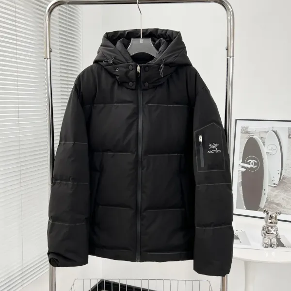 【ARCTERYX   公式旗艦店】 アークテリクス  ダウンジャケット ご好評に付き再入荷！  241228