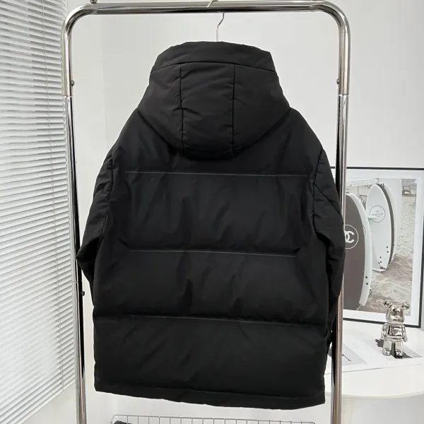 【ARCTERYX   公式旗艦店】 アークテリクス  ダウンジャケット ご好評に付き再入荷！  241228