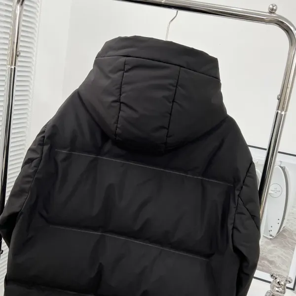 【ARCTERYX   公式旗艦店】 アークテリクス  ダウンジャケット ご好評に付き再入荷！  241228