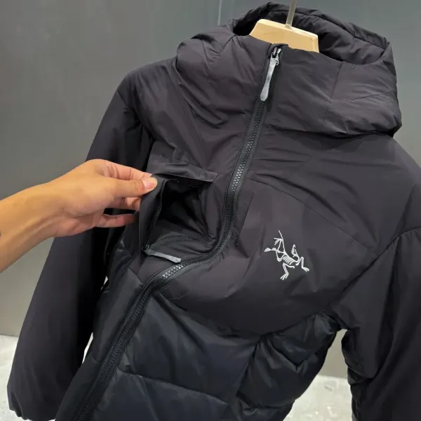 【ARCTERYX   公式旗艦店】 アークテリクス  ダウンジャケット ご好評に付き再入荷！  241205