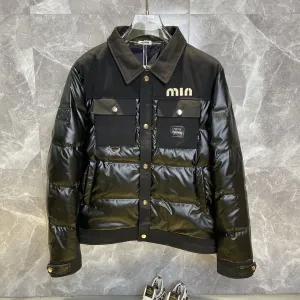 【Miumiu 公式旗艦店】ミュウミュウ ダウンジャケット ご好評に付き再入荷!241228 【Miumiu 公式旗艦店】ミュウミュウ ダウンジャケット ご好評に付き再入荷!241228
