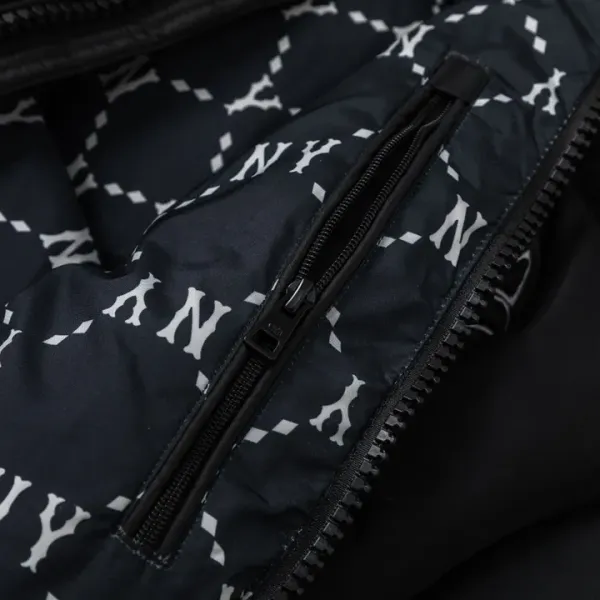 New York Yankees NY 【MLB 公式旗艦店】ヤンキース ダウンジャケット好評に付き再入荷!241227 New York Yankees NY 【MLB 公式旗艦店】ヤンキース ダウンジャケット好評に付き再入荷!241227