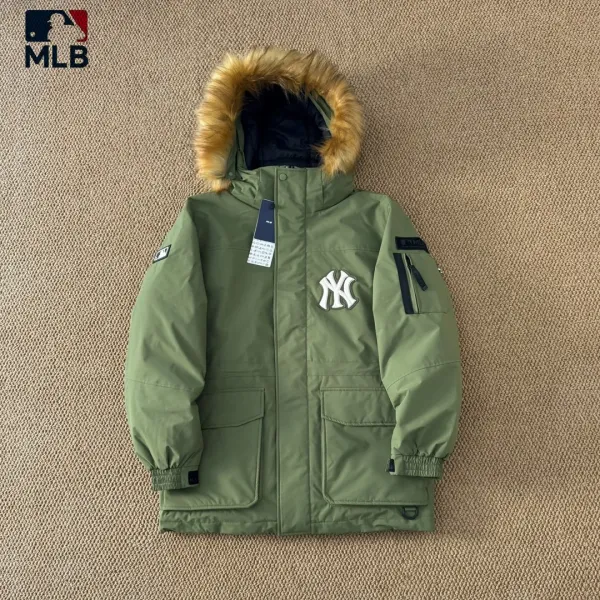 New York Yankees NY 【MLB 公式旗艦店】ヤンキース ダウンジャケット好評に付き再入荷!241227 New York Yankees NY 【MLB 公式旗艦店】ヤンキース ダウンジャケット好評に付き再入荷!241227