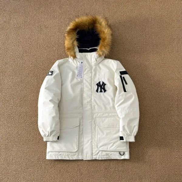 New York Yankees NY 【MLB 公式旗艦店】ヤンキース ダウンジャケット好評に付き再入荷!241227 New York Yankees NY 【MLB 公式旗艦店】ヤンキース ダウンジャケット好評に付き再入荷!241227
