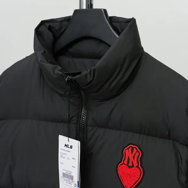 New York Yankees NY 【MLB 公式旗艦店】ヤンキース ダウンジャケット好評に付き再入荷!241227 New York Yankees NY 【MLB 公式旗艦店】ヤンキース ダウンジャケット好評に付き再入荷!241227
