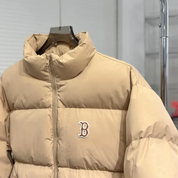 New York Yankees NY 【MLB  公式旗艦店】ヤンキース  ダウンジャケット好評に付き再入荷！241227