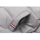 【ThomBrowne  公式旗艦店】トムブラウン  ダウンジャケット ご好評に付き再入荷！241228