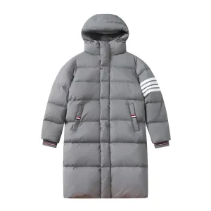 【ThomBrowne 公式旗艦店】トムブラウン ダウンジャケット ご好評に付き再入荷!241228 【ThomBrowne 公式旗艦店】トムブラウン ダウンジャケット ご好評に付き再入荷!241228