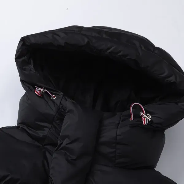 【ThomBrowne 公式旗艦店】トムブラウン ダウンジャケット ご好評に付き再入荷!241228 【ThomBrowne 公式旗艦店】トムブラウン ダウンジャケット ご好評に付き再入荷!241228