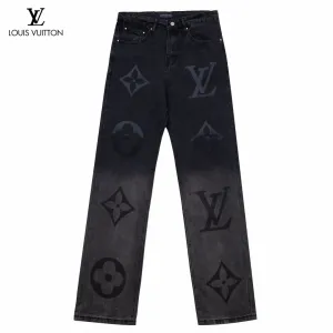 LV【LOUIS VUITTON 公式旗艦店】 ルイヴィトン ジーパン ご好評に付き再入荷! 241218 LV【LOUIS VUITTON 公式旗艦店】 ルイヴィトン ジーパン ご好評に付き再入荷! 241218