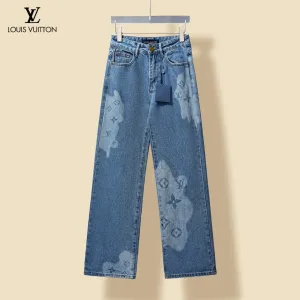 LV【LOUIS VUITTON 公式旗艦店】 ルイヴィトン ジーパン ご好評に付き再入荷! 241218 LV【LOUIS VUITTON 公式旗艦店】 ルイヴィトン ジーパン ご好評に付き再入荷! 241218