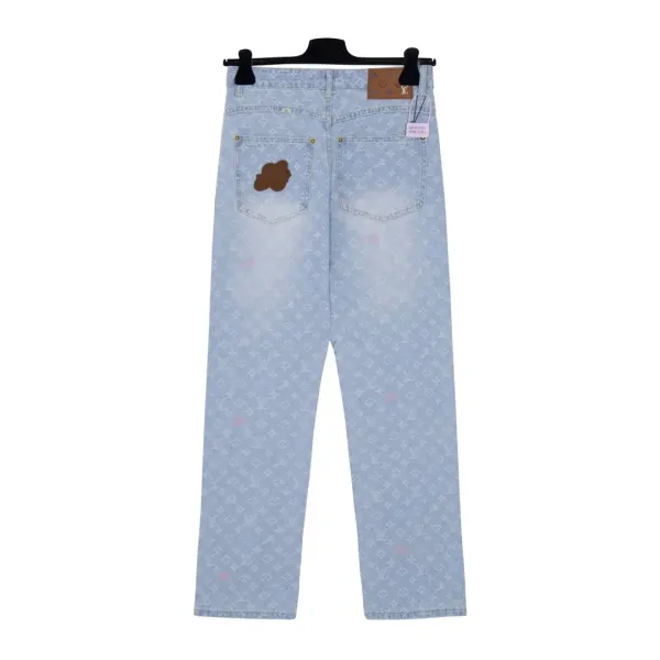 【LOUIS VUITTON  公式旗艦店】ルイヴィトン  ジーパン  ご好評に付き再入荷  240830
