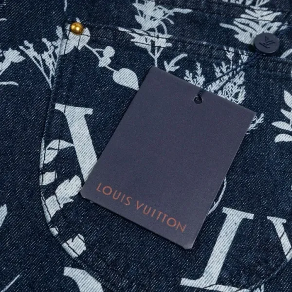 【LOUIS VUITTON 公式旗艦店】ルイヴィトン ジーパン ご好評に付き再入荷 240830 【LOUIS VUITTON 公式旗艦店】ルイヴィトン ジーパン ご好評に付き再入荷 240830