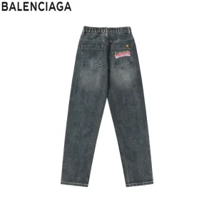【BALENCIAGA 公式旗艦店】バレンシアガ ジーパン ご好評に付き再入荷! 241219 【BALENCIAGA 公式旗艦店】バレンシアガ ジーパン ご好評に付き再入荷! 241219