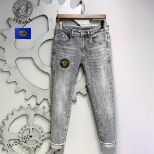 Versace ヴェルサーチ ジーンズ Versace ヴェルサーチ ジーンズ
