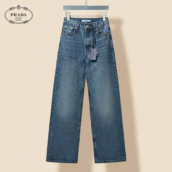 【PRADA 公式旗艦店】プラダ ジーパン ご好評に付き再入荷! 241220 【PRADA 公式旗艦店】プラダ ジーパン ご好評に付き再入荷! 241220