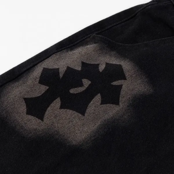 【CHROME HEARTS  公式旗艦店】クロムハーツ  ジーパン  ご好評に付き再入荷  240830