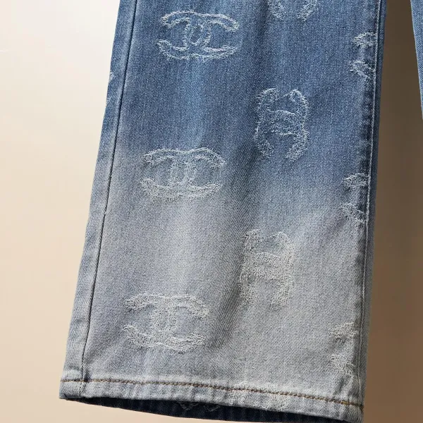 【CHANEL 公式旗艦店】シャネル ジーパン ご好評に付き再入荷! 241220 【CHANEL 公式旗艦店】シャネル ジーパン ご好評に付き再入荷! 241220