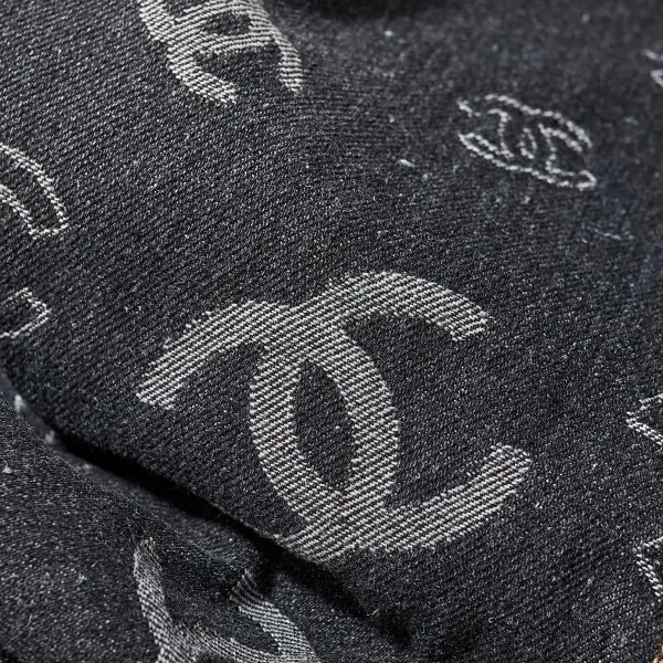 【CHANEL  公式旗艦店】シャネル    ジーパン  ご好評に付き再入荷！ 241220