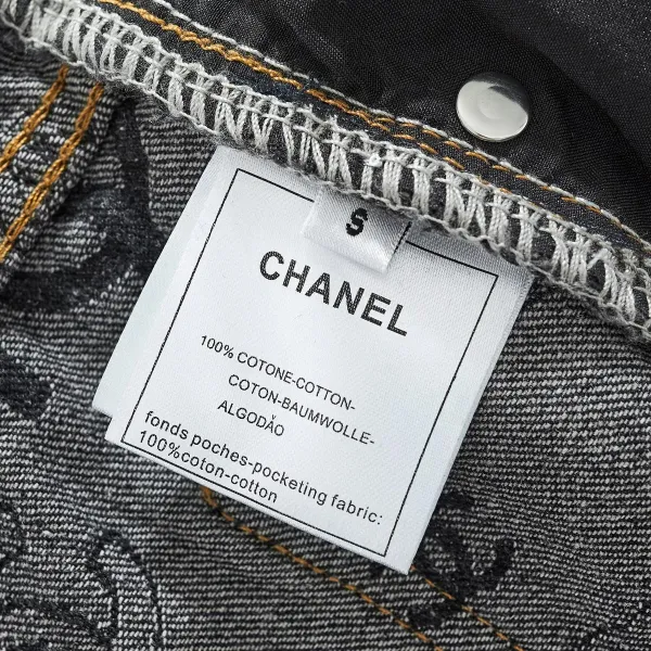 【CHANEL  公式旗艦店】シャネル    ジーパン  ご好評に付き再入荷！ 241220