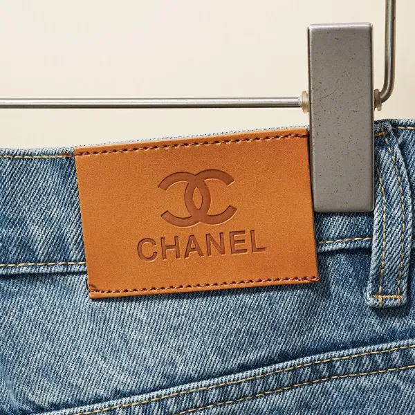 【CHANEL 公式旗艦店】シャネル ジーパン ご好評に付き再入荷! 241218 【CHANEL 公式旗艦店】シャネル ジーパン ご好評に付き再入荷! 241218