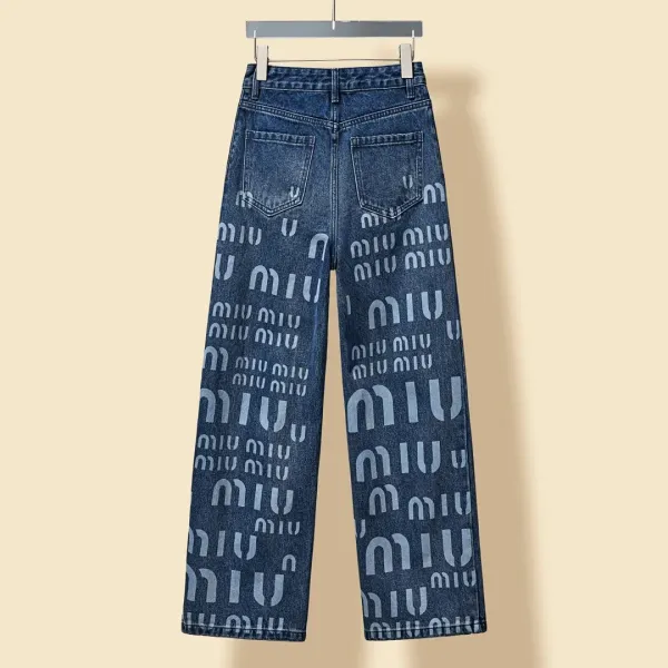 【Miumiu 公式旗艦店】ミュウミュウ ジーパン ご好評に付き再入荷! 241219 【Miumiu 公式旗艦店】ミュウミュウ ジーパン ご好評に付き再入荷! 241219
