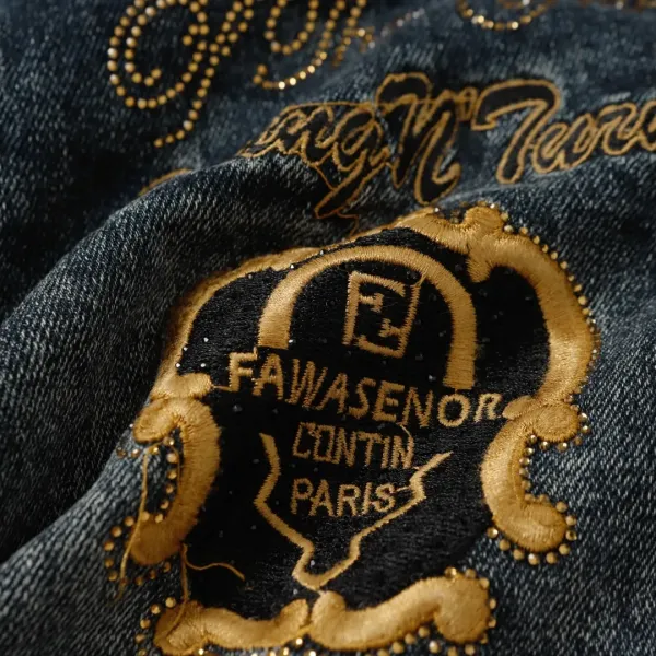 【FENDI 公式旗艦店】フェンディ ジーパン ご好評に付き再入荷! 241220 【FENDI 公式旗艦店】フェンディ ジーパン ご好評に付き再入荷! 241220