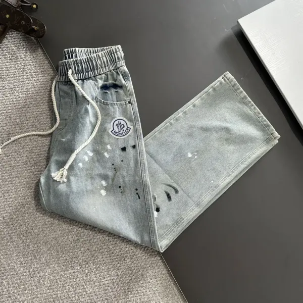 【MONCLER 公式旗艦店】モンクレール ジーパン ご好評に付き再入荷! 241220 【MONCLER 公式旗艦店】モンクレール ジーパン ご好評に付き再入荷! 241220