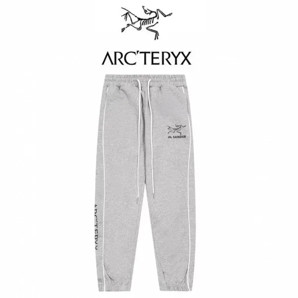【 ARCTERYX公式 旗艦店】アークテリクス 長ズボン 好評に付き再入荷! 【 ARCTERYX公式 旗艦店】アークテリクス 長ズボン 好評に付き再入荷!