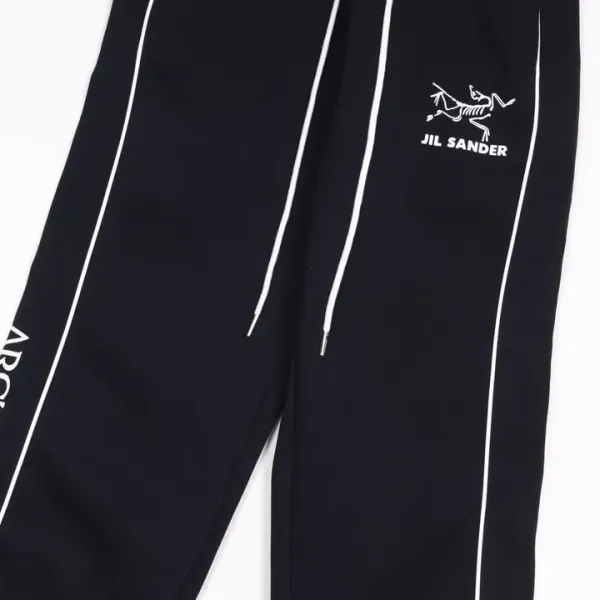 【 ARCTERYX公式 旗艦店】アークテリクス 長ズボン 好評に付き再入荷! 【 ARCTERYX公式 旗艦店】アークテリクス 長ズボン 好評に付き再入荷!
