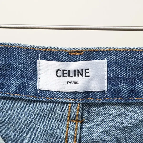 【CELINE 公式旗艦店】セリーヌ ジーパン ご好評に付き再入荷! 241219 【CELINE 公式旗艦店】セリーヌ ジーパン ご好評に付き再入荷! 241219