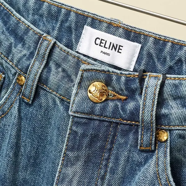 【CELINE  公式旗艦店】セリーヌ  ジーパン  ご好評に付き再入荷！ 241219