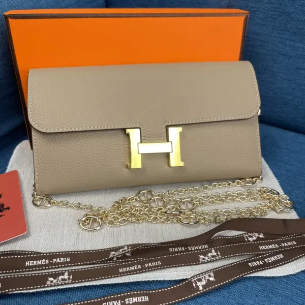 HERMÈS ショルダー & 長財布 11カラー 22X11CM HERMÈS ショルダー & 長財布 11カラー 22X11CM